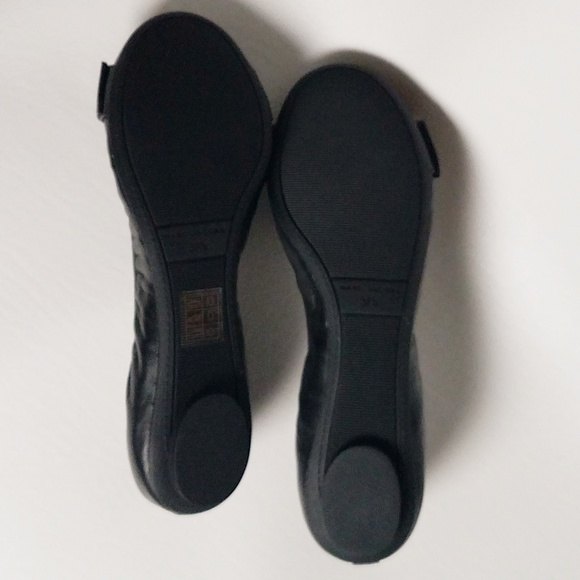 Marc Jacobs Black Ballet Flats - Picture 7 of 8